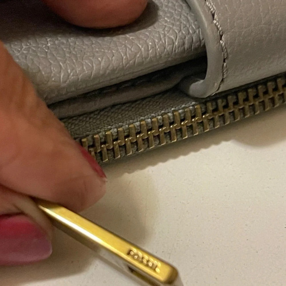 Fossil beautiful medium size double fold zipper closure wallet gray leather - Picture 6 of 16